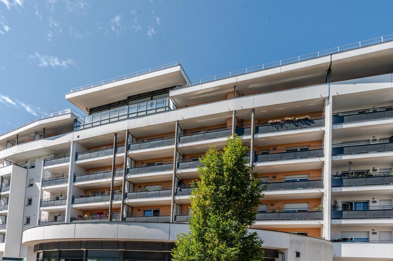 Ovelia Seynod - Les Balcons D'Annecy Apartment Exterior photo